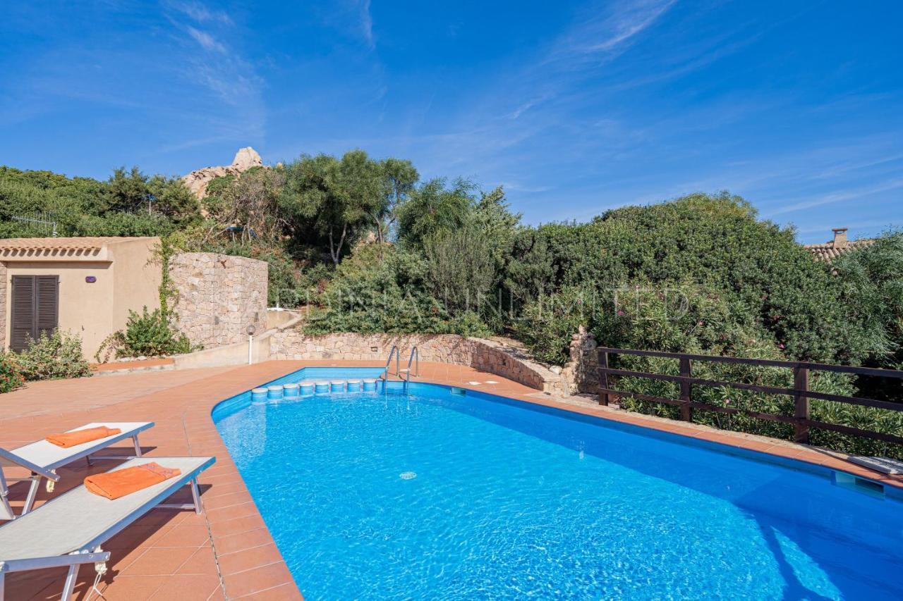 Violetta Britton Villa Коста Парадизо Екстериор снимка