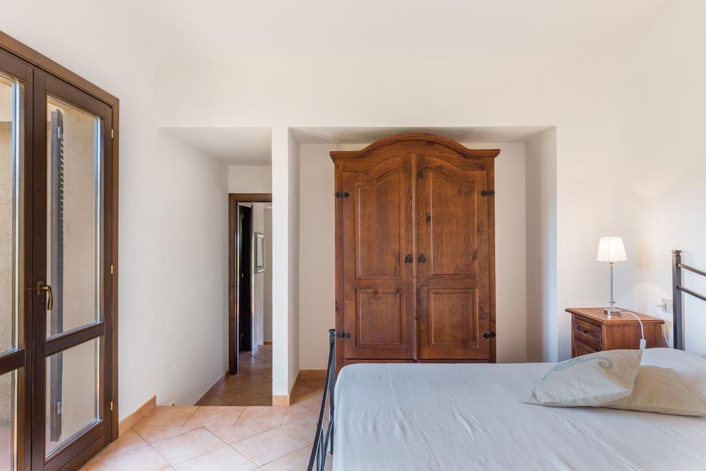 Violetta Britton Villa Коста Парадизо Екстериор снимка